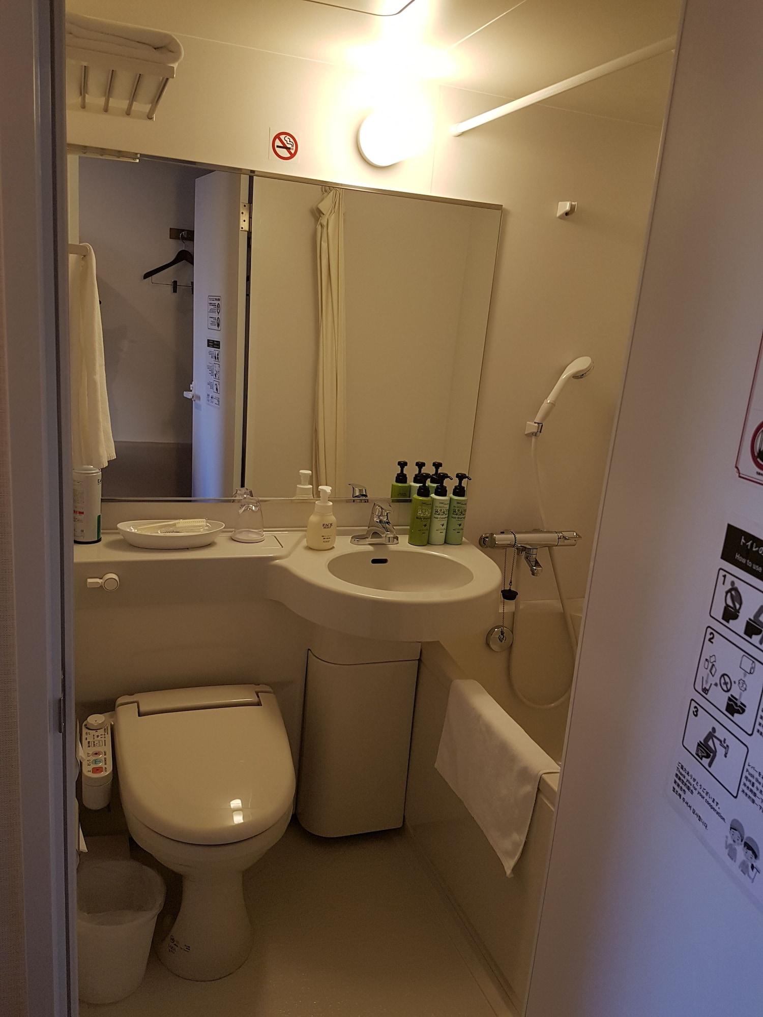 Y'S Hotel Shin Οσάκα Εξωτερικό φωτογραφία