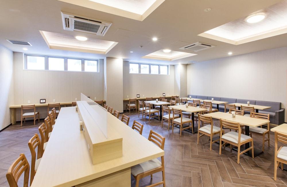 Y'S Hotel Shin Οσάκα Εξωτερικό φωτογραφία
